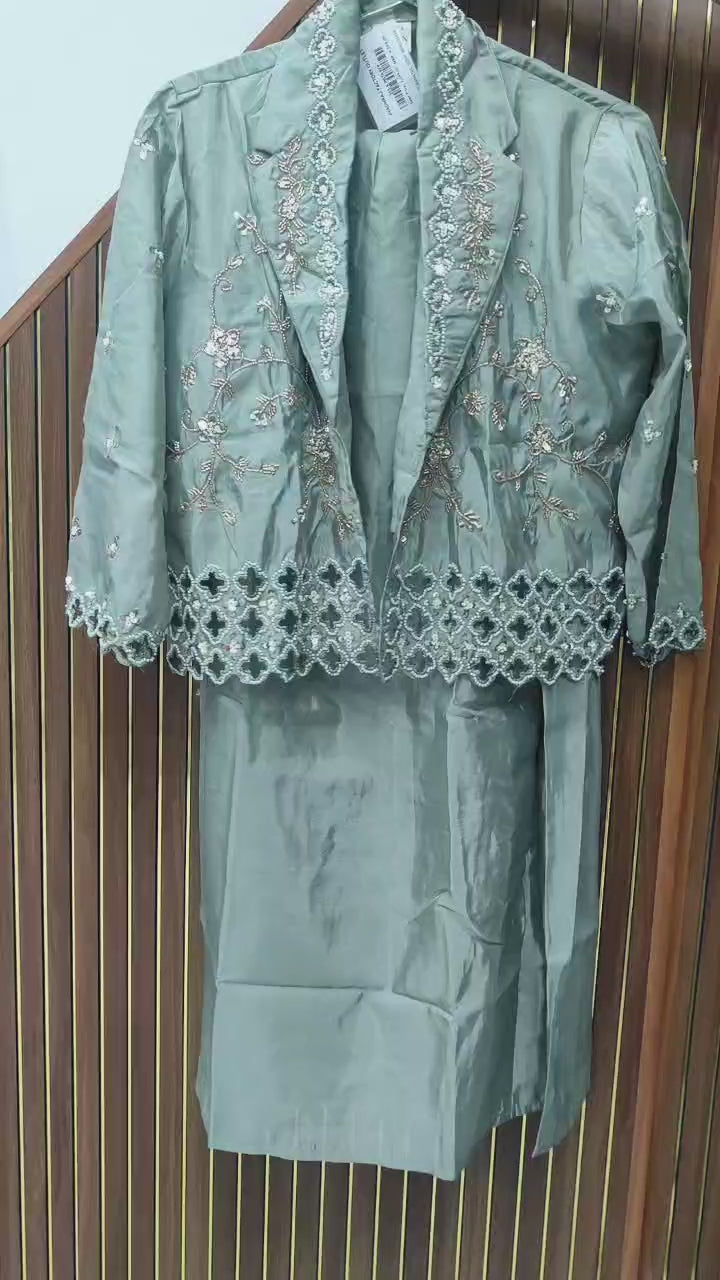 Women’s Premium Embroidered Western Co-Ord Set – Sage Green